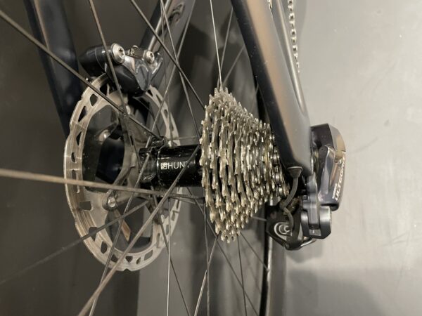Canyon Aeroad CF SL 8 Ultegra Di2 Carbon Disc Road Bike - 2022 - Small - Image 10