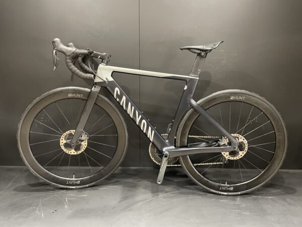 Canyon Aeroad CF SL 8 Ultegra Di2 Carbon Disc Road Bike - 2022 - Small - Image 13