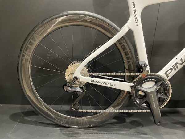 NEW Pinarello Prince TiCR Ultegra Di2 Carbon Disc Road Bike 2023 - 515mm - Image 9