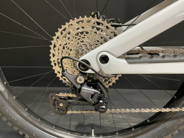 Canyon Spectral ON CF 7.0 900Wh Carbon Disc E-MTB - 2024 - Large - 75 Miles - Image 10