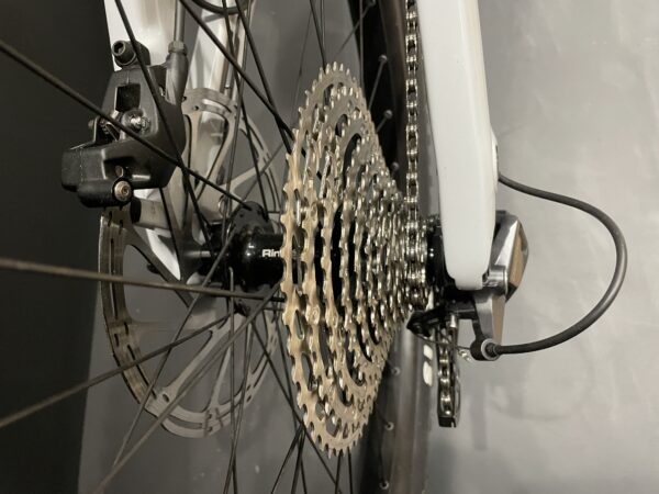 Canyon Spectral ON CF 7.0 900Wh Carbon Disc E-MTB - 2024 - Large - 75 Miles - Image 12