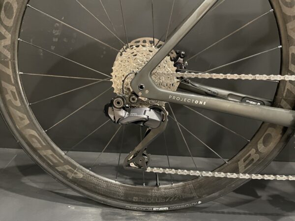 Trek Emonda SLR 7 Di2 Project One Carbon Disc Road Bike 2022 - 54cm - Image 8