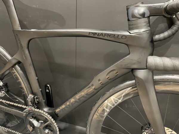 NEW Pinarello Prince TiCR Ultegra Di2 Carbon Disc Road Bike 2023 - 515mm - Image 12