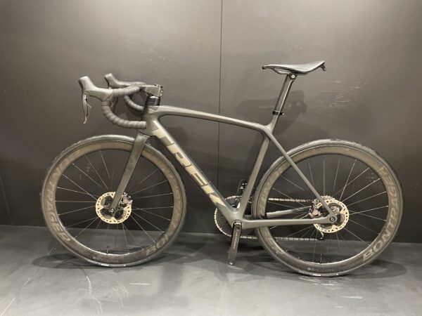 Trek Emonda SLR 7 Di2 Project One Carbon Disc Road Bike 2022 - 54cm - Image 15