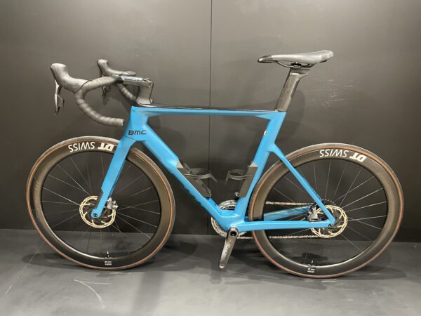 BMC TimeMachine R01 SRAM Force AXS Carbon Disc Road Bike 2021 - 56cm - Image 13