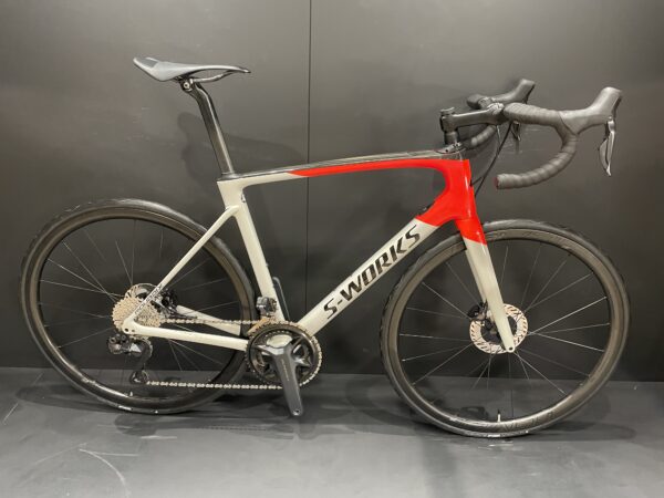 S-Works Roubaix Ultegra Di2 Carbon Disc Road Bike 2020 - 58cm