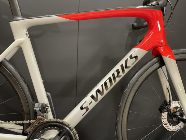 S-Works Roubaix Ultegra Di2 Carbon Disc Road Bike 2020 - 58cm - Image 6