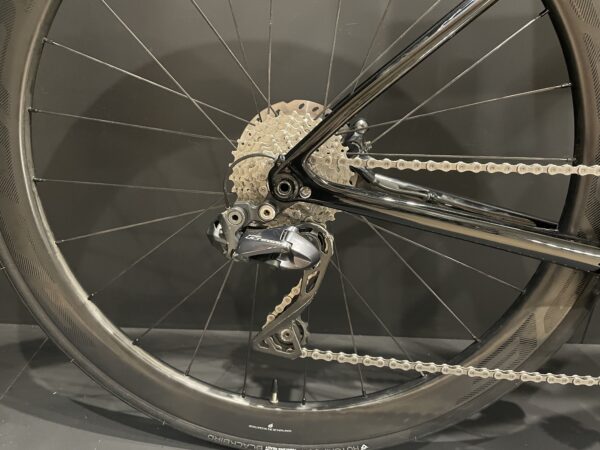 Specialized Tarmac SL6 Expert Di2 Carbon Disc Road Bike - 54cm - 2019 - Image 8