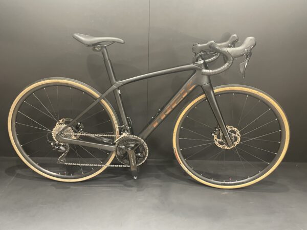 Trek Domane SL5 105 Gen 3 Disc Carbon Road Bike 2022 - 50cm