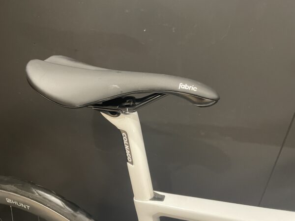 Ex-Display Colnago V3 105 Di2 Carbon Disc Road Bike 2023 - 48s - Image 11