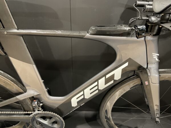 Felt IA1 Ultegra Di2 Carbon TT/Triathlon Bike 2018 - 58cm - Image 2