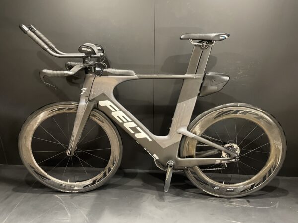 Felt IA1 Ultegra Di2 Carbon TT/Triathlon Bike 2018 - 58cm - Image 12