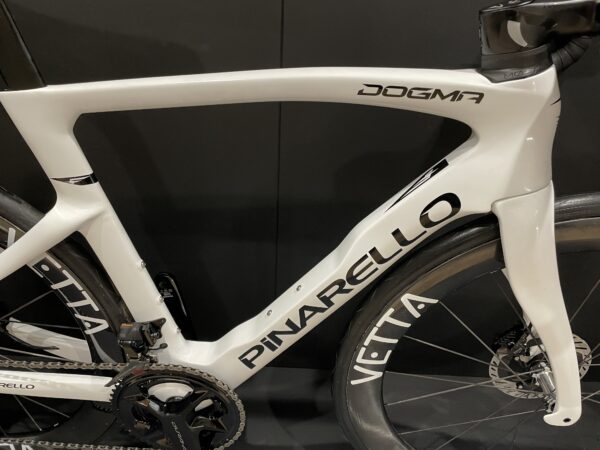 Pinarello Dogma F Dura-Ace Di2 Carbon Disc Road Bike 2023 - 54cm - Image 2