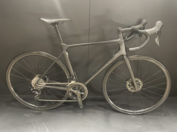 Giant TCR Advanced 2 105 Carbon Disc Road Bike 2021 - M/L