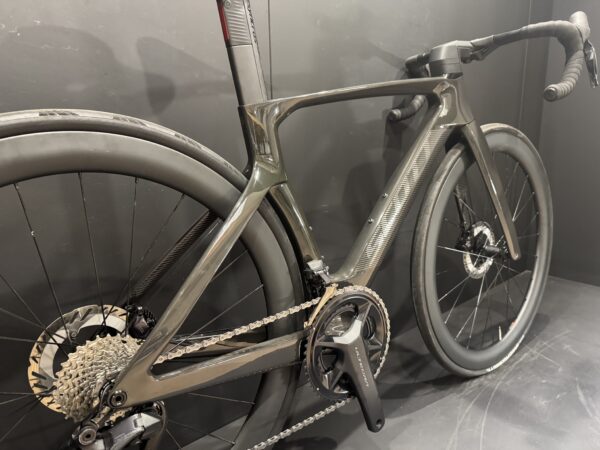 Scott Foil RC10 Shimano Ultegra Di2 Carbon Disc Road Bike 2023 - XX-Small - Image 9