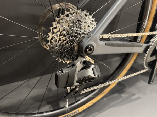 Canyon Grail CF SLX 8 SRAM AXS Carbon Disc Gravel Bike 2024 - Small - Image 7