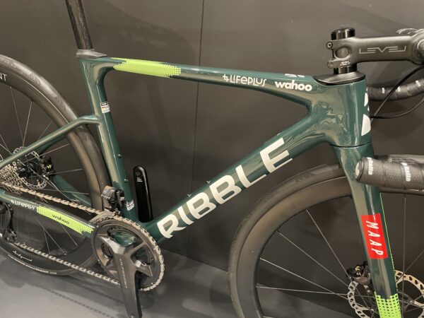 Ribble Endurance SLR Di2 Carbon Disc Road Bike 2024 - X-Small - Image 13
