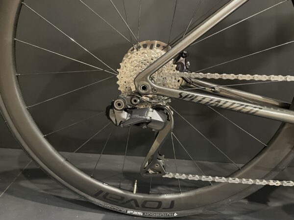 Specialized Tarmac SL8 Expert Di2 Carbon Disc Road Bike 2024 - 54cm - Image 8